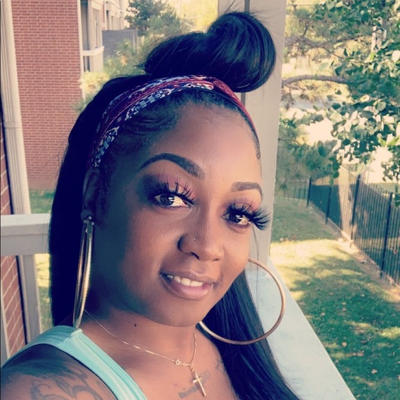 SOLD - Picture 3 of 4